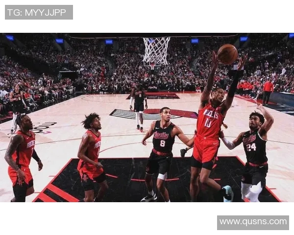 勇士与火箭激战四月二十六日争夺季后赛晋级关键战役