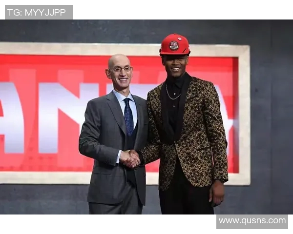 卡姆雷迪什的篮球之路:从新秀到明星的蜕变与挑战 卡姆雷迪什的篮球之路:从新秀到明星的蜕变与挑战