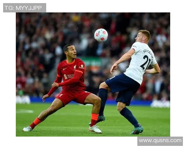 曼城迎战萨格勒斯球队实力对决引发球迷热议 曼城迎战萨格勒斯球队实力对决引发球迷热议