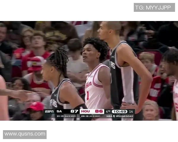 火箭与马刺季后赛精彩对决全场录像回放及精彩瞬间分析 火箭与马刺季后赛精彩对决全场录像回放及精彩瞬间分析