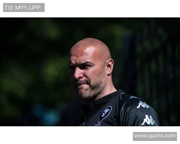 索肖与洛里昂历史交锋回顾及球队发展历程分析