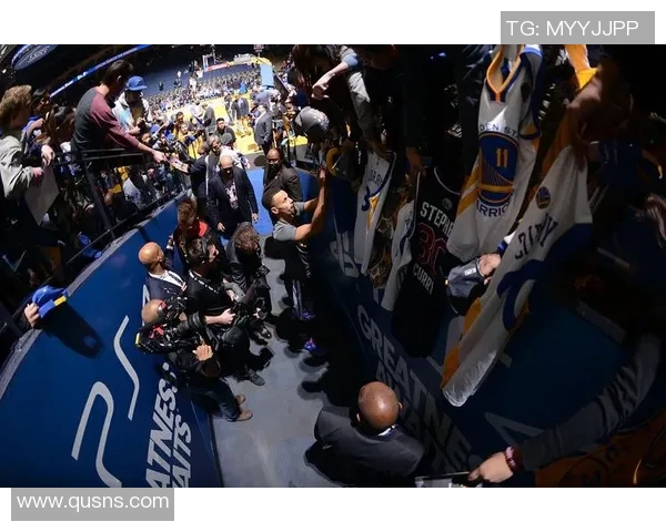 重庆篮球队整体压制战术深度解析与比赛策略剖析